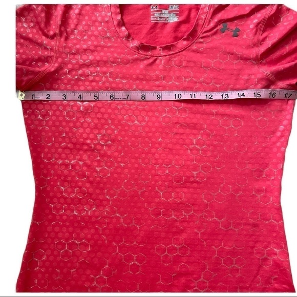 Under Armour Womens Pink T-Shirt HeatGear Short Sleeve Hexagon Fitted Size Small - Picture 4 of 7